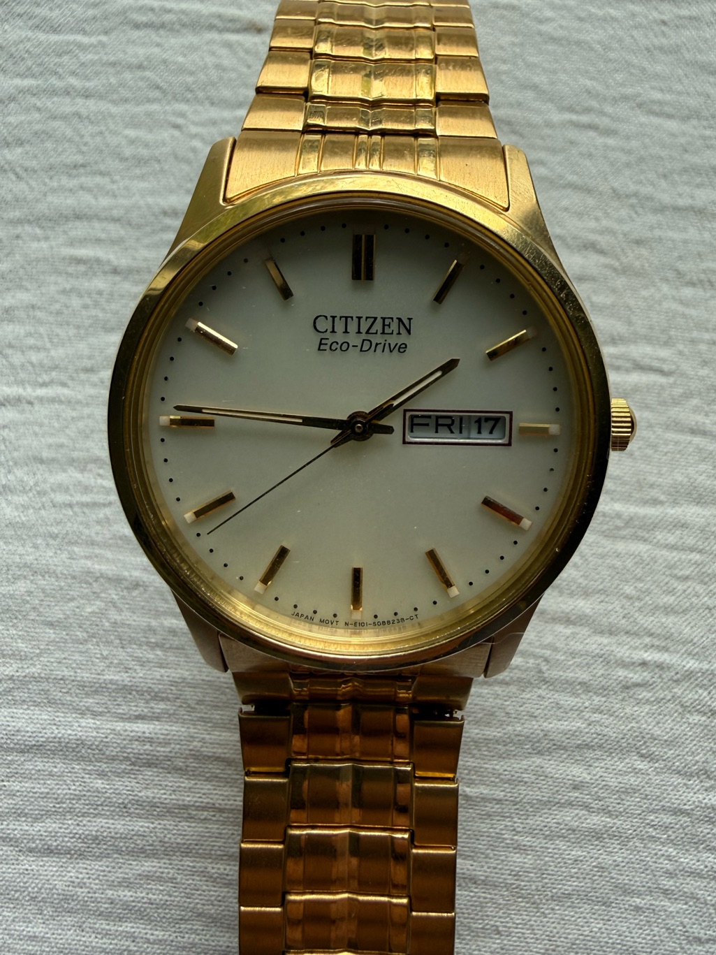Nwot Citizen Eco Drive Daydate 36mm Quartz Watch